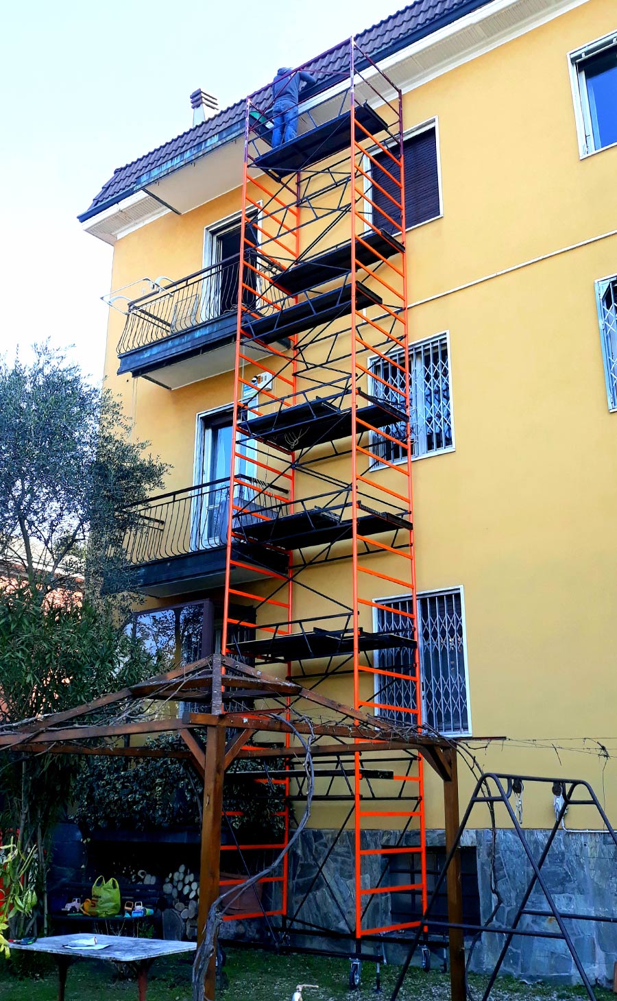 TRABATTELLO ZDC CON PIANO DI LAVORO 1.2X2.0 M