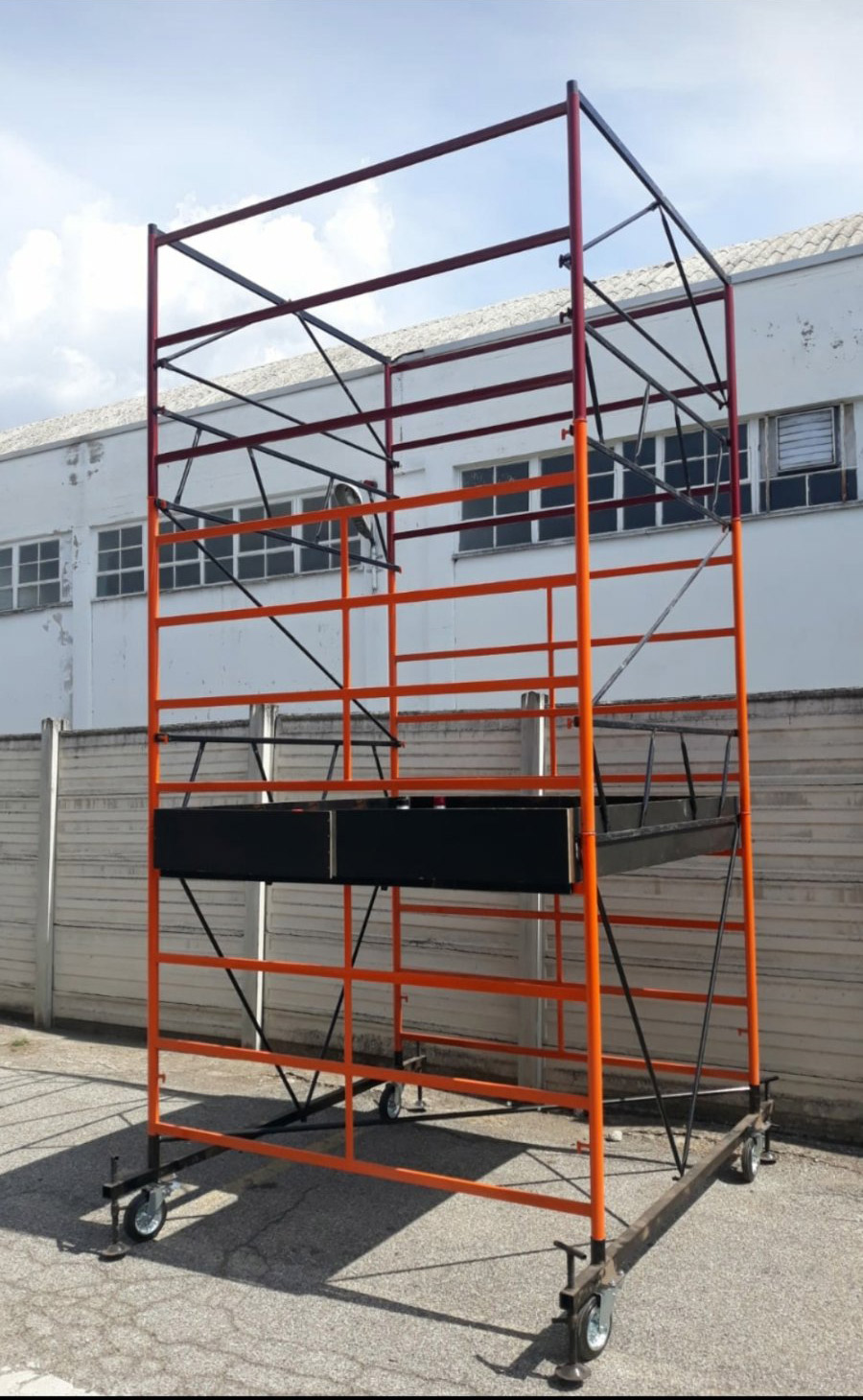 TRABATTELLO ZDC CON PIANO DI LAVORO 2.0X2.0 M